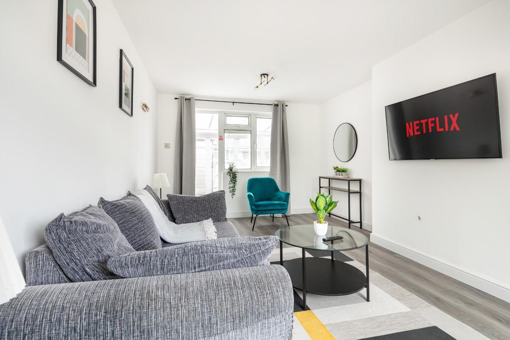 Kent Haven - 3 Bed House, Games Room And Parking Γκρέιβσεντ Εξωτερικό φωτογραφία